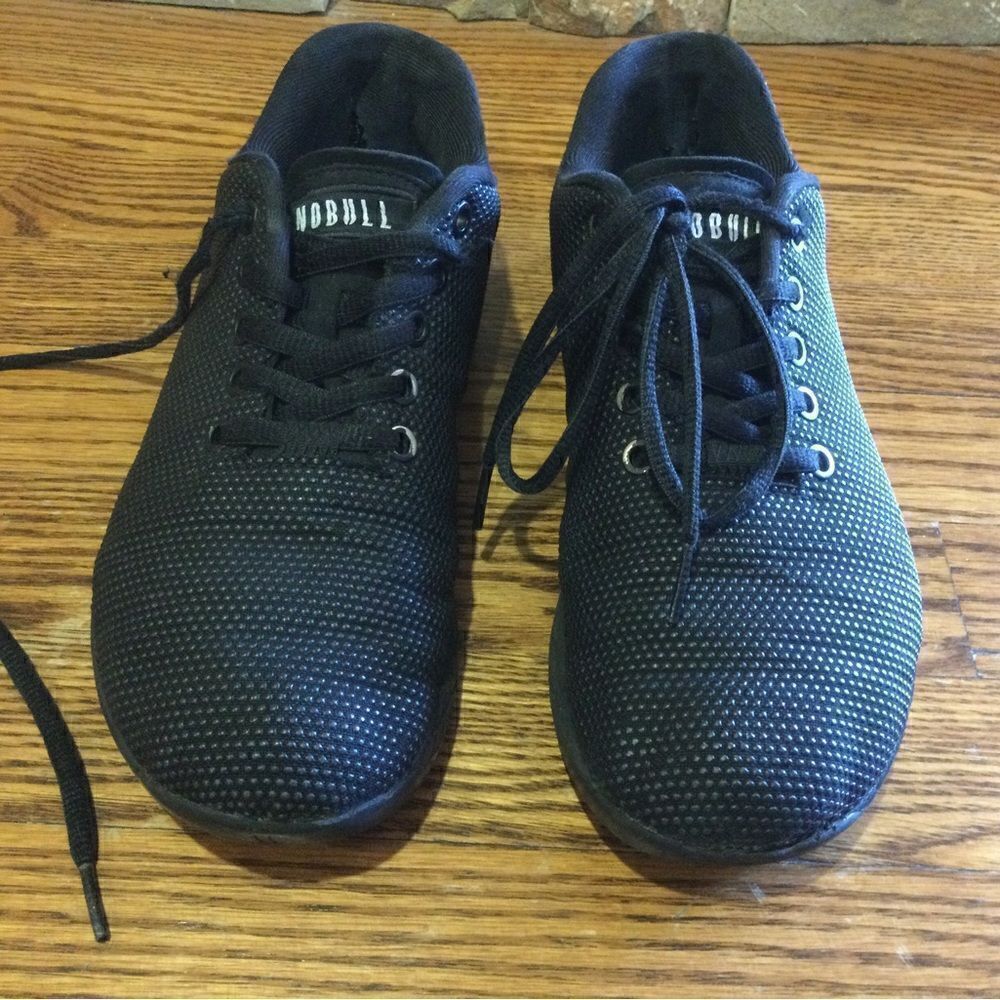 NOBULL Sneakers